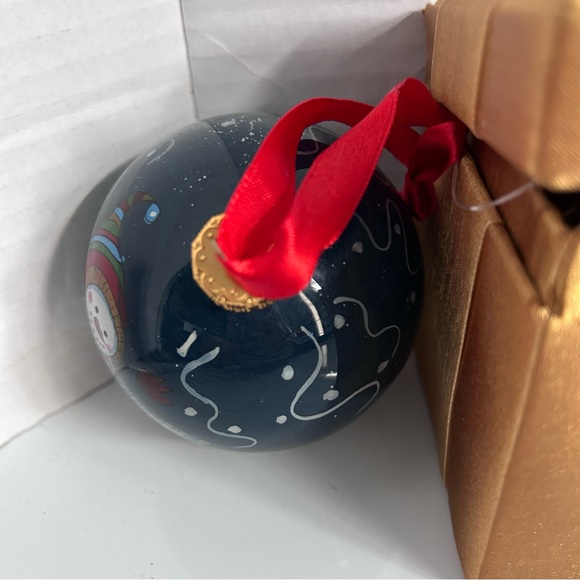 Christmas Tree Ornament SNOWMAN Blown Glass Hand Blown INSIDE-Painted - Picture 10 of 12